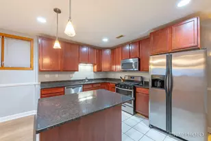 5137 S Wabash Ave, Chicago, IL 60615 - Photo 9