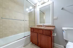 5137 S Wabash Ave, Chicago, IL 60615 - Photo 13