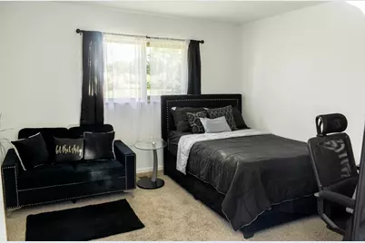 72 S Ruga Court, Addison, IL 60101 - Photo 9