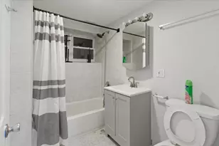 910 W Gunnison St, Chicago, IL 60640 - Photo 7