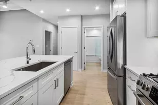4637 N Ashland Ave, Chicago, IL 60640 - Photo 5
