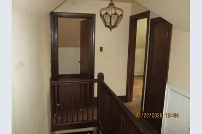 9058 S Jeffery Boulevard, Chicago, IL 60617 - Photo 11