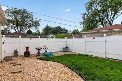 2936 Sunnyside Avenue, Westchester, IL 60154 - Photo 19