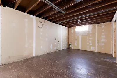 2412 Midway Drive, Rockford, IL 61103 - Photo 11