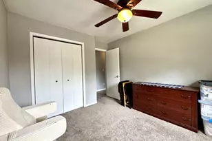 315 Maplewood Dr, Lakemoor, IL 60051 - Photo 23