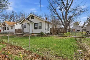 2634 Hanson St, Rockford, IL 61109 - Photo 3