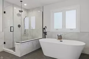 7214 S 78th Ave, Bridgeview, IL 60455 - Photo 13