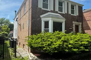 3614 S 59th Ct, Cicero, IL 60804 - Photo 1