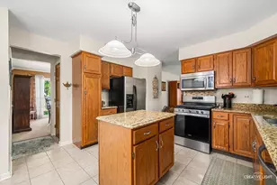 1651 Casa Solana Dr, Wheaton, IL 60189 - Photo 15