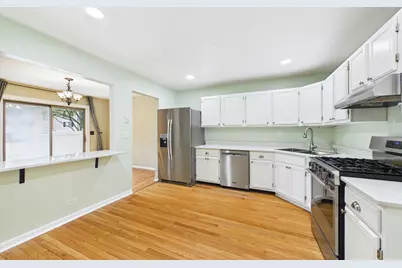 2056 Yellow Daisy Court, Naperville, IL 60563 - Photo 11