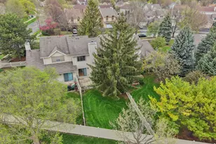 2056 Yellow Daisy Ct, Naperville, IL 60563 - Photo 25