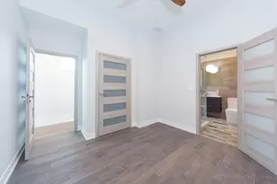 2125 W Erie St, Chicago, IL 60612 - Photo 21