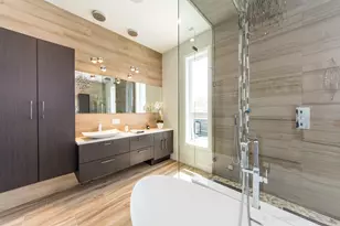 2125 W Erie St, Chicago, IL 60612 - Photo 19