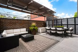 2125 W Erie St, Chicago, IL 60612 - Photo 13
