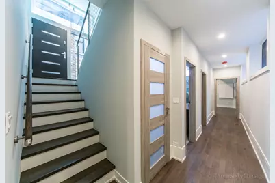 2125 W Erie Street, Chicago, IL 60612 - Photo 27
