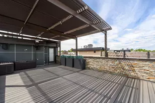 2125 W Erie St, Chicago, IL 60612 - Photo 45
