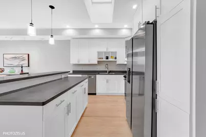 2919 N Southport Avenue #4, Chicago, IL 60657 - Photo 15