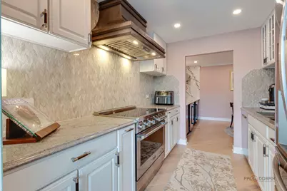 2200 Bouterse Street #407, Park Ridge, IL 60068 - Photo 9