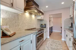 2200 Bouterse St, Park Ridge, IL 60068 - Photo 9