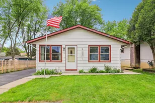 1512 Elm Ave, Round Lake Beach, IL 60073 - Photo 1