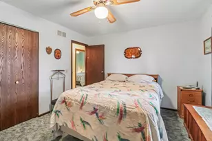 1512 Elm Ave, Round Lake Beach, IL 60073 - Photo 11