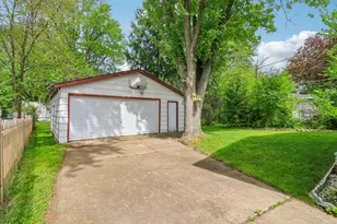 1512 Elm Ave, Round Lake Beach, IL 60073 - Photo 31