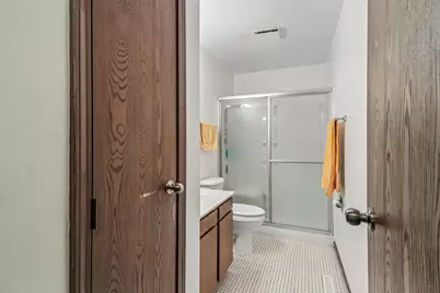 1512 Elm Avenue, Round Lake Beach, IL 60073 - Photo 15
