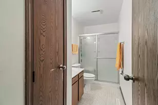 1512 Elm Ave, Round Lake Beach, IL 60073 - Photo 15