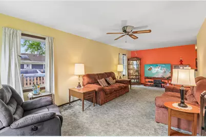 1512 Elm Avenue, Round Lake Beach, IL 60073 - Photo 5