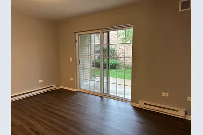 1545 W Crystal Rock Court #1D, Round Lake Beach, IL 60073 - Photo 11