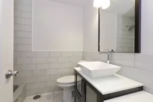 5701 N Sheridan Rd, Chicago, IL 60660 - Photo 9