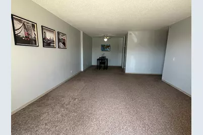 1800 Huntington Boulevard #206, Hoffman Estates, IL 60169 - Photo 7