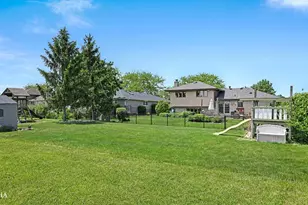 16149 Eagle Ridge Dr, Tinley Park, IL 60477 - Photo 3