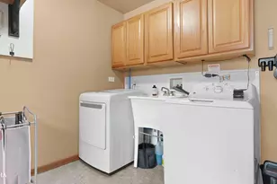 16149 Eagle Ridge Dr, Tinley Park, IL 60477 - Photo 25