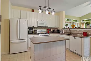 1979 Bluff Ct, Round Lake, IL 60073 - Photo 13