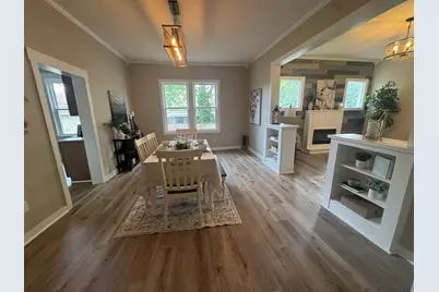 909 W Prairie Street, Marion, IL 62959 - Photo 7
