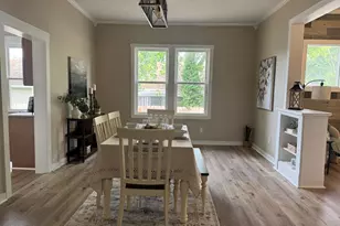 909 W Prairie St, Marion, IL 62959 - Photo 11