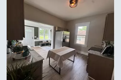 909 W Prairie Street, Marion, IL 62959 - Photo 13