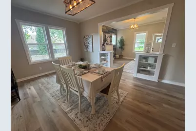 909 W Prairie Street, Marion, IL 62959 - Photo 9