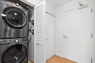 1101 S State St, Chicago, IL 60605 - Photo 17