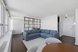 2626 N Lakeview Ave, Chicago, IL 60614 - Photo 5