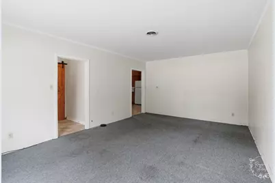 409 Main Street, Crescent City, IL 60928 - Photo 5