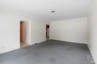 409 Main St, Crescent City, IL 60928 - Photo 5