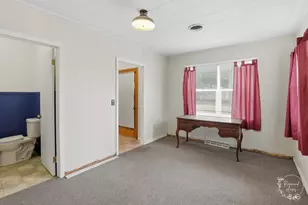 409 Main St, Crescent City, IL 60928 - Photo 9