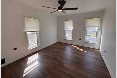 404 Sherman Street, Joliet, IL 60433 - Photo 15