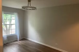 1694 Farragut Ct, Wheaton, IL 60189 - Photo 9