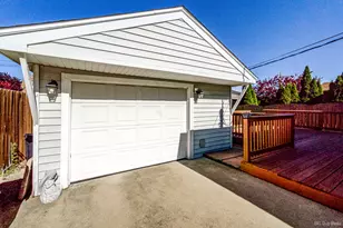 11017 McVicker Ave, Chicago Ridge, IL 60415 - Photo 13