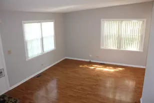 410 Ashwood Ct, Vernon Hills, IL 60061 - Photo 17