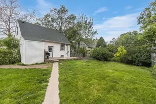 17639 Roy St, Lansing, IL 60438 - Photo 5
