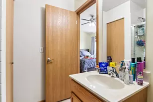 2726 Kendall Crossing, McHenry, IL 60051 - Photo 15